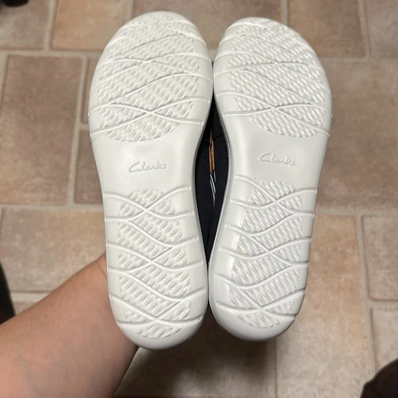 Clarks Cloudsteppers Jocolin Vista Women's Boat Shoes in Navy Marine/Tan - Picture 4 of 7